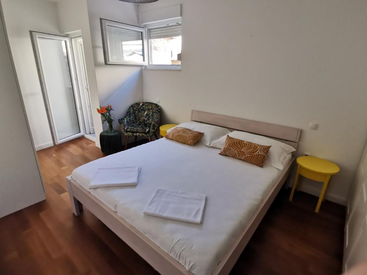 Apartman R.R. オミシュ エクステリア 写真